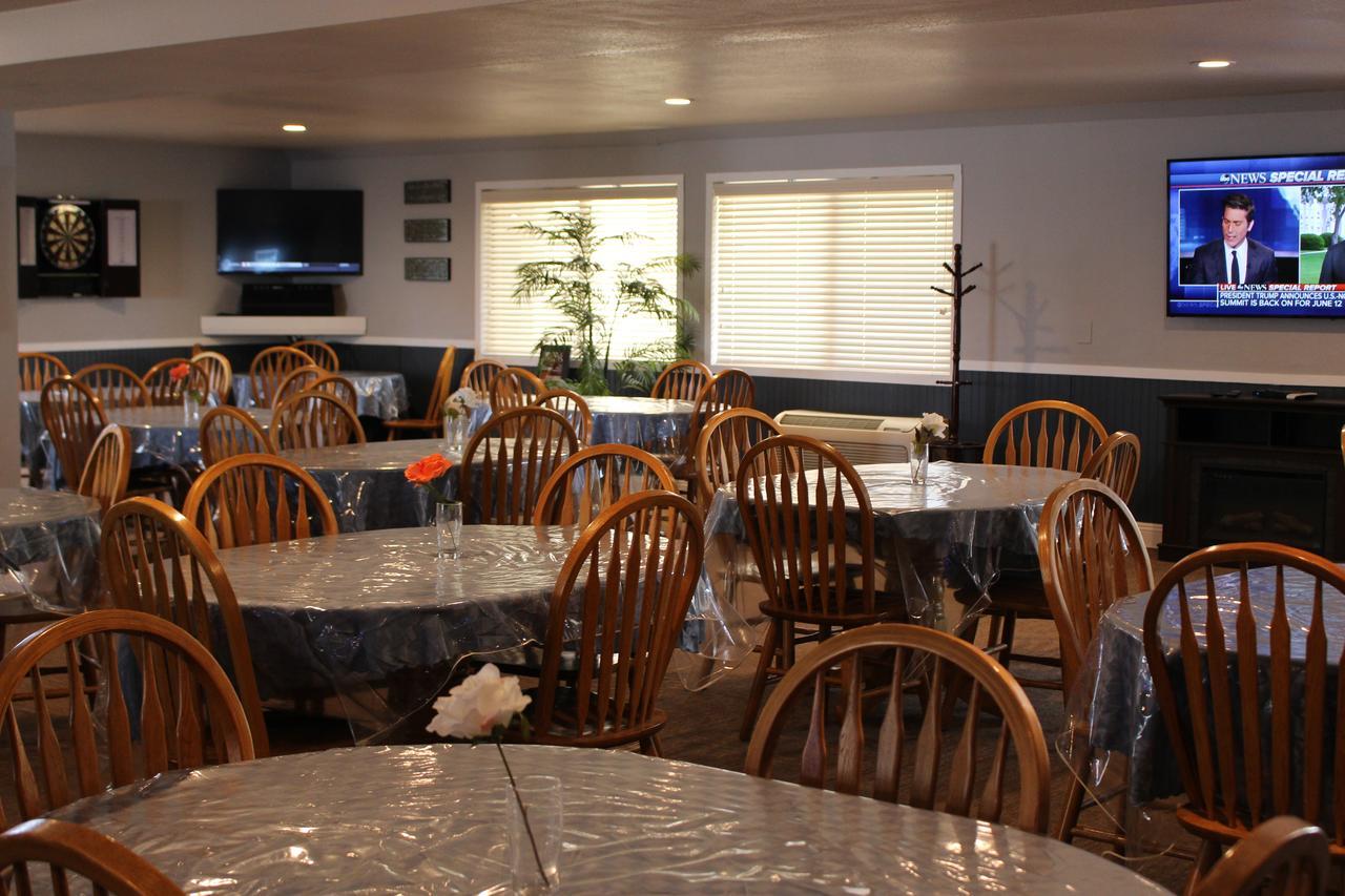 לומפוק O'Cairns Inn And Suites מראה חיצוני תמונה
